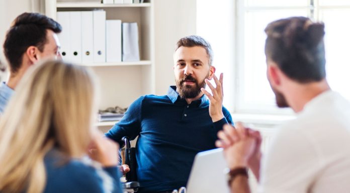 Groupthink in Business What it is, Examples, Dangers & How to Overcome