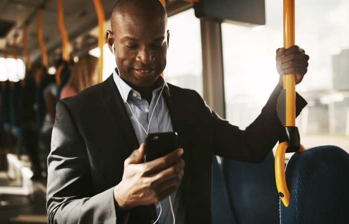 How Riders Can Make Smarter Journeys With Real-Time Passenger Information