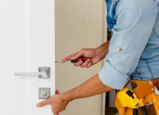 Professional Door Lock Installation Services for Commercial properties Professional Door Lock Installation Services for Commercial properties