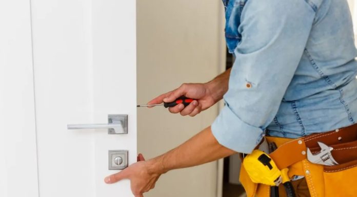 Professional Door Lock Installation Services for Commercial properties