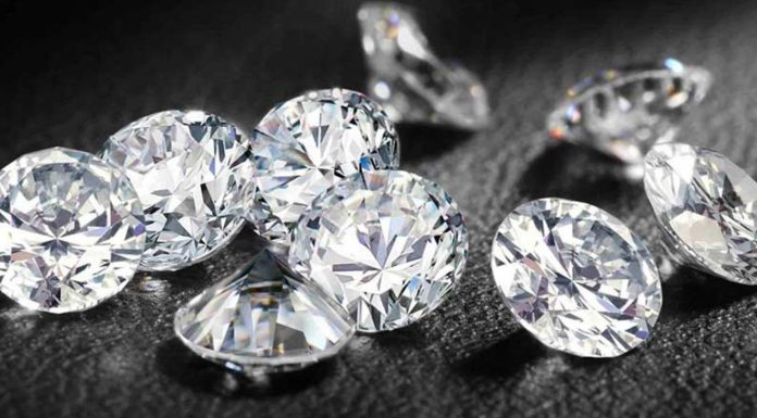Uncovering the Secrets to a Dazzling Diamond's Sparkle