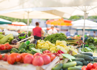 Tips on How You Can Help Your Customer Maintain Product Freshness fresh packaging