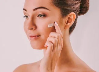 A Guide To An Effective Anti-Aging Skincare Regimen anti-aging skincare regimen