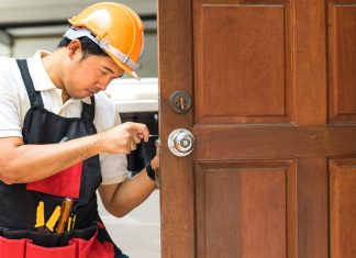 Expert Commercial Locksmith Services to Keep Your Business Secure