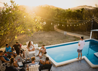 Tips and Tricks for Hosting an Unforgettable RV Party RV party