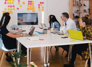 Comparing Interactive Product Demos: Reprise, Walnut, Demostack, Navattic, and Storylane Product Demos