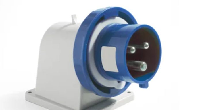 Choosing the Right Industrial Power Plug