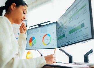 Why Should Start-Ups Use Data Analytics to Drive Their Business Forward? Drive Their Business Forward