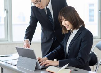 Employee Training Made Easy: Tip for 2023 Employee Training Made Easy Tip for 2023