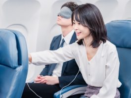 How Airlines Optimize In-Flight Entertainment Experiences How Airlines Optimize In-Flight Entertainment Experiences