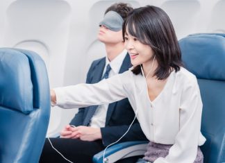 How Airlines Optimize In-Flight Entertainment Experiences How Airlines Optimize In-Flight Entertainment Experiences