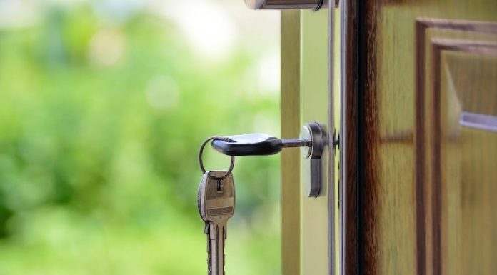 How to Avoid Most Common Mistakes When Buying a House