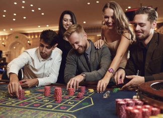 Sweepstakes Casino Strategies: Tips for Success Happy friends play roulette in a casino.