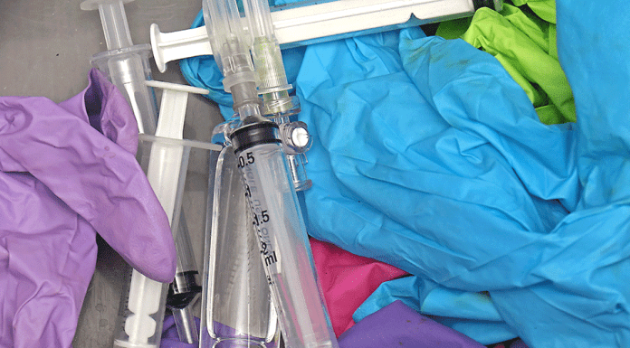 Minimizing Environmental Impact: Modern Technologies for Medical and Sharps Waste Reduction iStock-1457748731