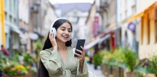 Unlocking the Rhythm: Buy Spotify Premium Plays and Elevate Your Music Journey iStock-1595958926