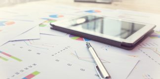 Exploring Bond Trading: Pros and Cons of Trading Bonds on Trading Platforms and Apps Modern business workplace