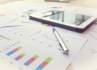 Exploring Bond Trading: Pros and Cons of Trading Bonds on Trading Platforms and Apps Modern business workplace