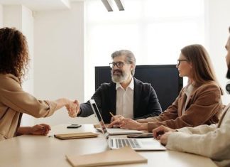 Business Expansion and Overcoming HR Challenges in the European Market