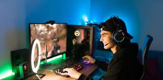 Best CS2 Case Opening Sites iStock-1305224036