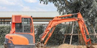Your Ultimate Guide for Buying a Mini Excavator Mulcher iStock-1403487651