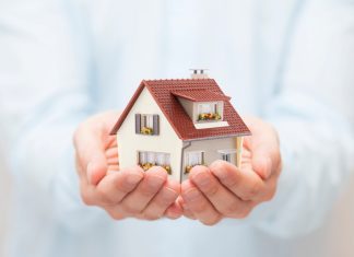 How to Put an Offer on a House in 2024 (and Negotiate a Good Deal!) iStock-645239482