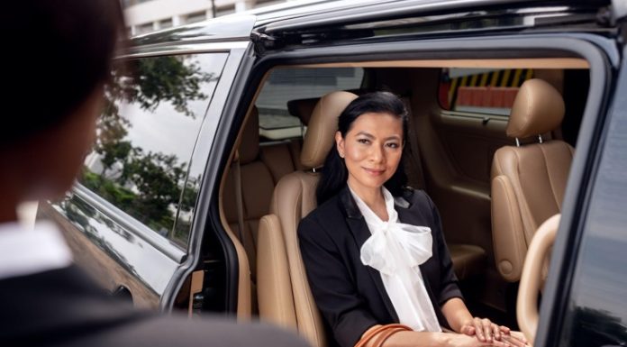 Chauffeur Service: Elevating London’s Luxury Travel Elevating London's Luxury Travel
