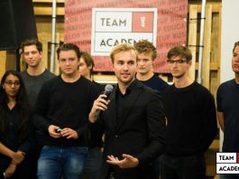 How Scott van den Berg Became the King of Celebrity Investing