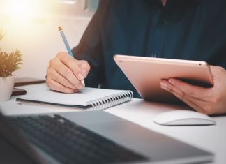 The Role of Effective Communication in Leadership Writing iStock-1573525782