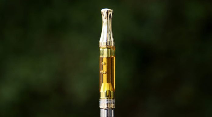 What Is a Dab Pen? How They Work and How To Use One dab pen