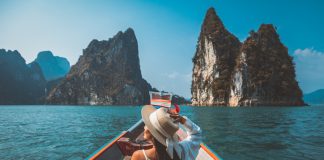 Travel Sun Canopies: Essential Protection for On-the-Go Adventures iStock-1500563478 (1)