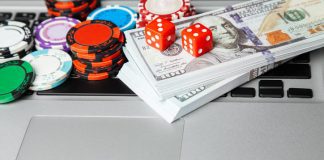 Smart Plays: Winning Financial Strategies for Online Gamblers casino ships and money on laptop