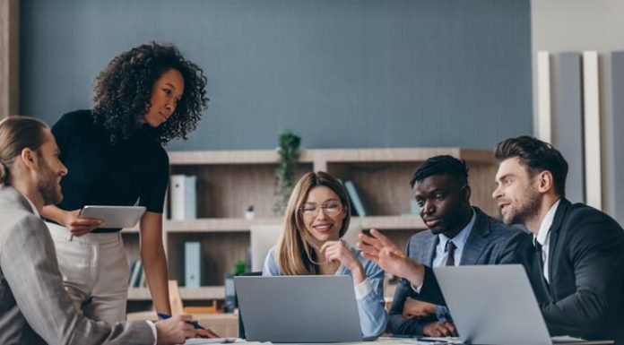 Get 3 Keys to Unlock Success and Master Multinational Management