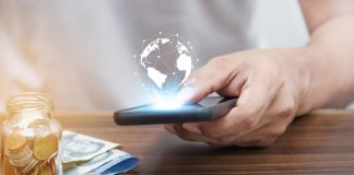 Quicken Simplifi vs Monarch Money: Which Budgeting App Is Suitable For Your Needs? managing financing in an online app