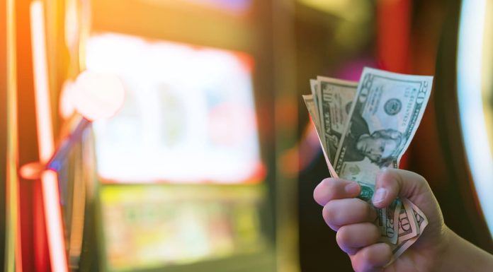 Strategies for Success: How to Earn Real Money in Casinos Without Taking Unnecessary Risks How to Earn Real Money in Casinos