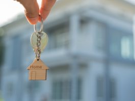 key for rental and selling house