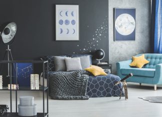 Moon design in the bedroom