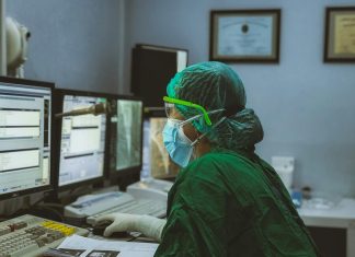 Nurse at Cathlab control room