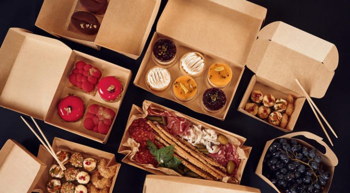 Carccu: Leading the Charge in Sustainable Food Packaging Solutions food, meat and vegatables