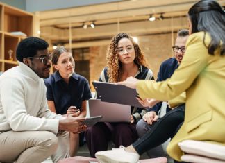 Navigating Workplace Challenges in 2024: Effective Solutions for Employees Workplace Challenges