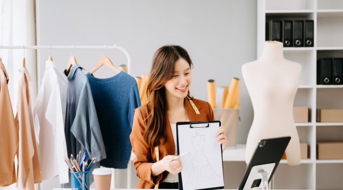 Entrepreneur with Tailor Brands