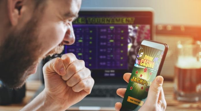 Winning jackpot in online casino