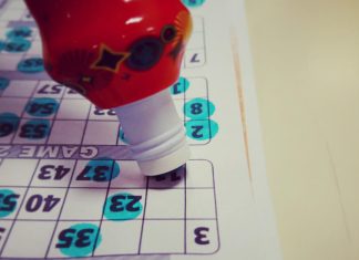 Bingo dauber with numbered sheets