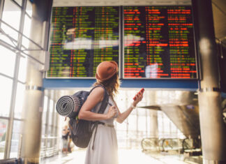 How to Turn a Flight Delay into a Positive Experience How to Turn a Flight Delay into a Positive Experience