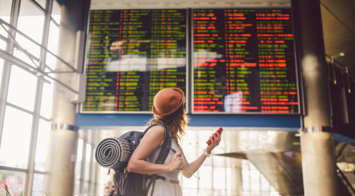 How to Turn a Flight Delay into a Positive Experience