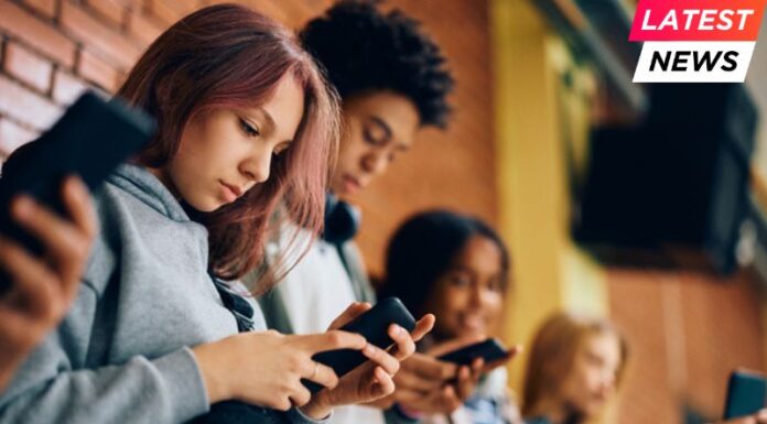 Australia Enforces Age Limit on Social Media Use