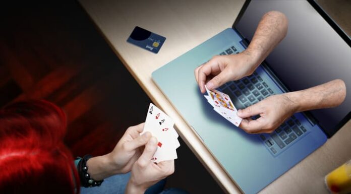 How to Avoid Online Casino Scams woman playing online casino poker game