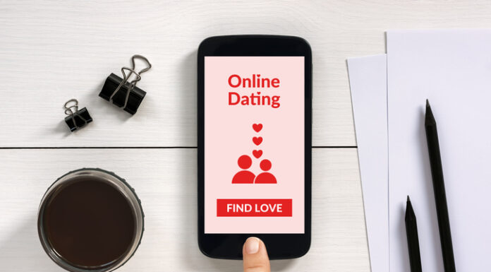 Faith Meets Functionality: Evaluating Christian Dating Apps for Meaningful Connections Online dating app