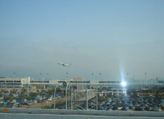 Don’t Park at Tullamarine Airport Until you Read this Beautiful view of a plane taking off at the airport