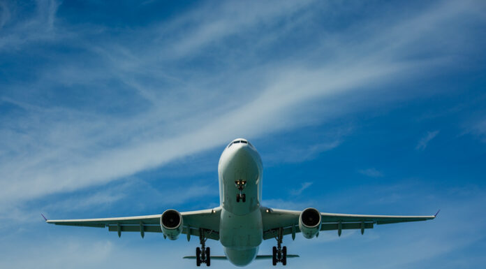 10 Popular Careers in Major European Airports airplane