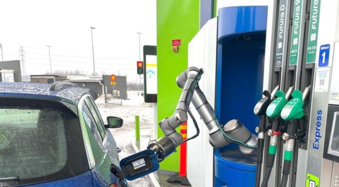Autofuel’s proprietary robotic refueling system in operation